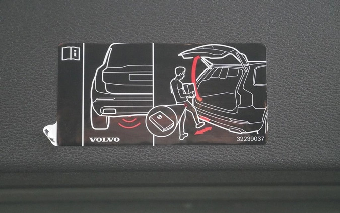 Volvo V60 cena 134899 przebieg: 102313, rok produkcji 2021 z Szczecin małe 326